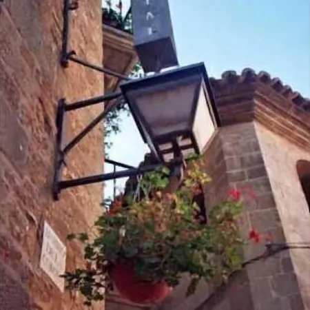 Coronas Affittacamere 3*